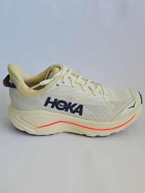 Hoka Challenger 8 NEW Size 7 Vintage Yellow